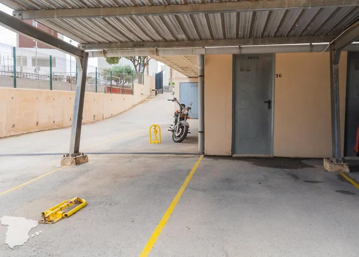 Costablancadreams Morello 5a In *